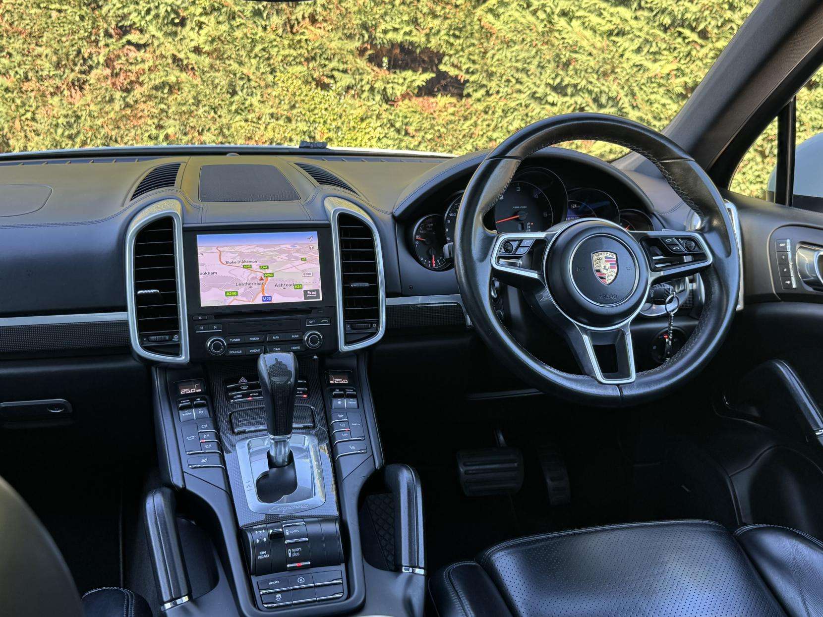 2018 PORSCHE CAYENNE 2018 PORSCHE CAYENNE