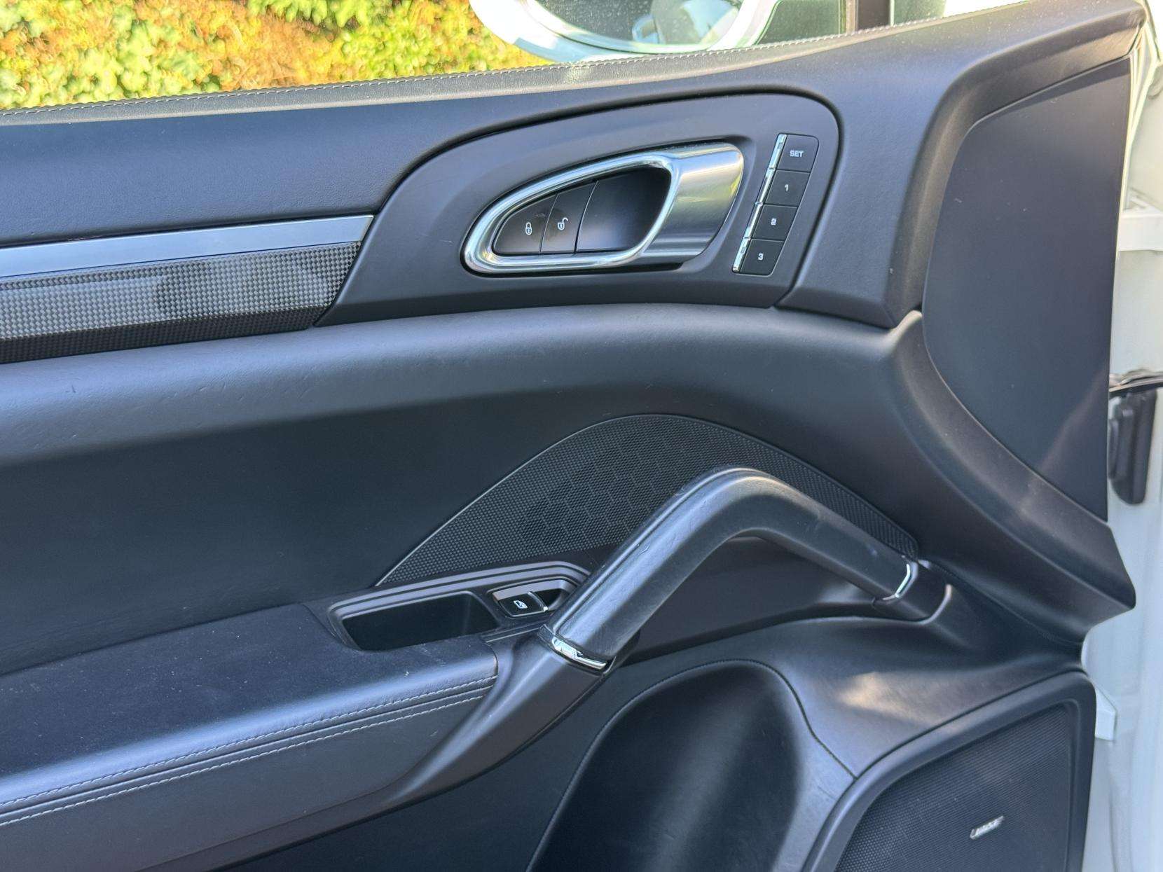 2018 PORSCHE CAYENNE 2018 PORSCHE CAYENNE