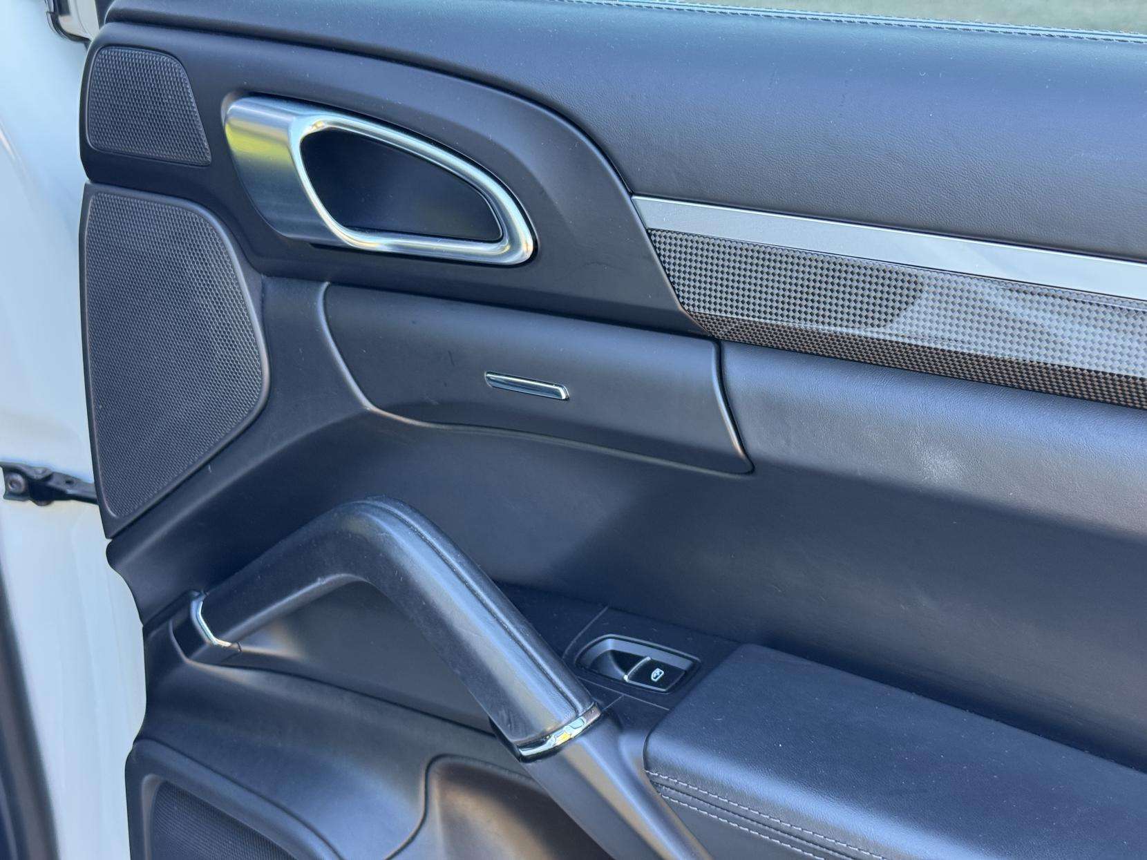 2018 PORSCHE CAYENNE 2018 PORSCHE CAYENNE