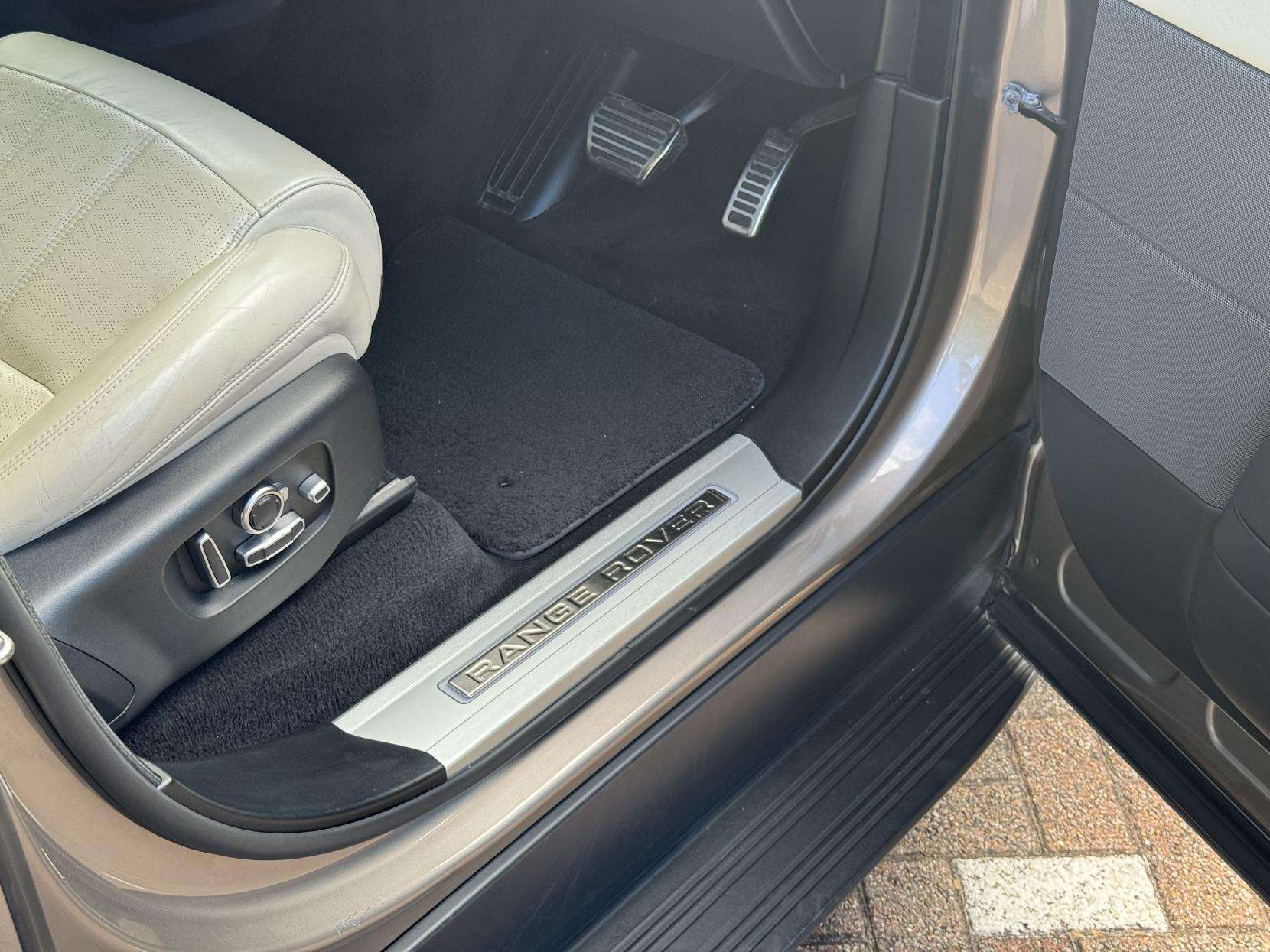 2021 LAND ROVER RANGE ROVER SPORT 2021 LAND ROVER RANGE ROVER SPORT