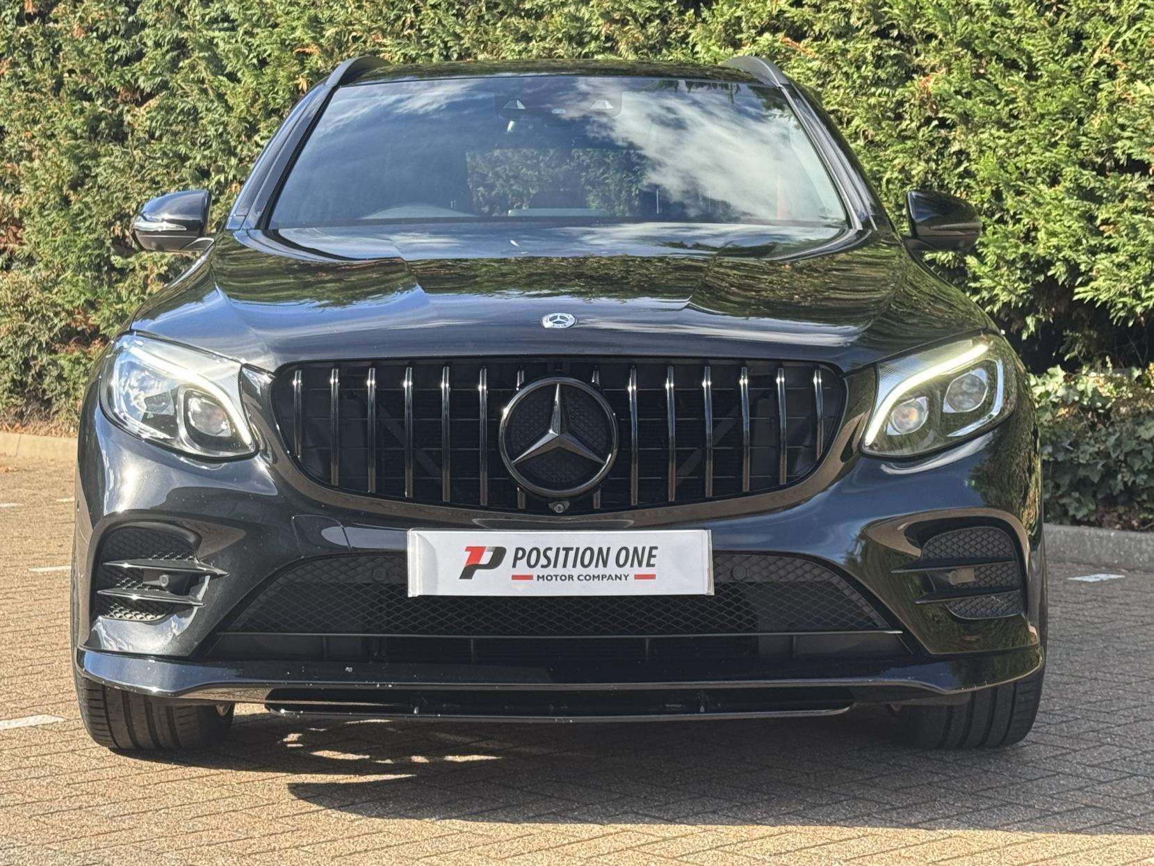 A 2018 MERCEDES-BENZ GLC 3.0 GLC43 V6 AMG (Premium Plus) SUV 5dr Petrol G-Tronic+ 4MATIC Euro 6 (s/s) (367 ps) A 2018 MERCEDES-BENZ GLC 3.0 GLC43 V6 AMG (Premium Plus) SUV 5dr Petrol G-Tronic+ 4MATIC Euro 6 (s/s) (367 ps)