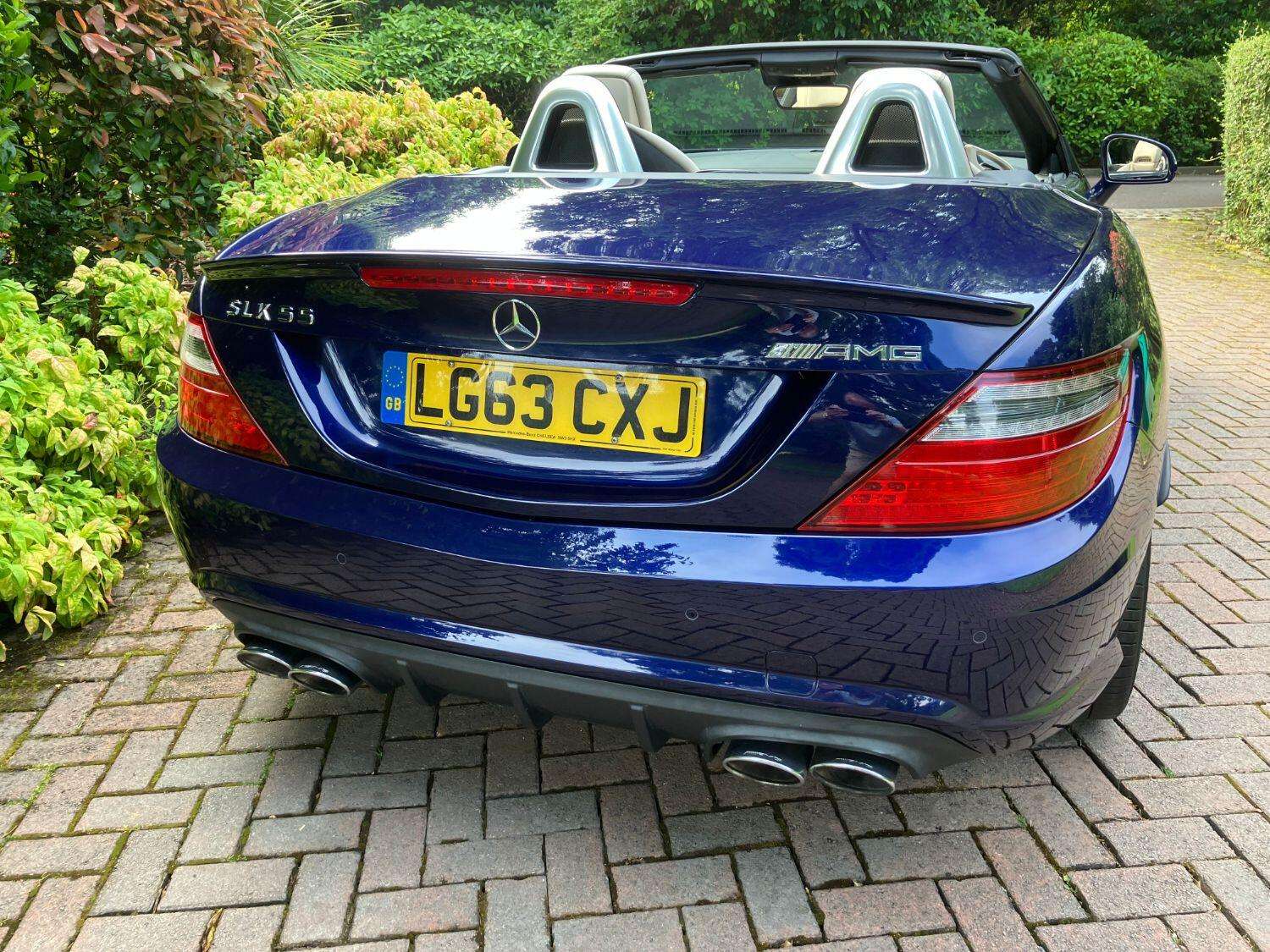 A 2013 MERCEDES-BENZ SLK 5.5 SLK55 V8 AMG A 2013 MERCEDES-BENZ SLK 5.5 SLK55 V8 AMG