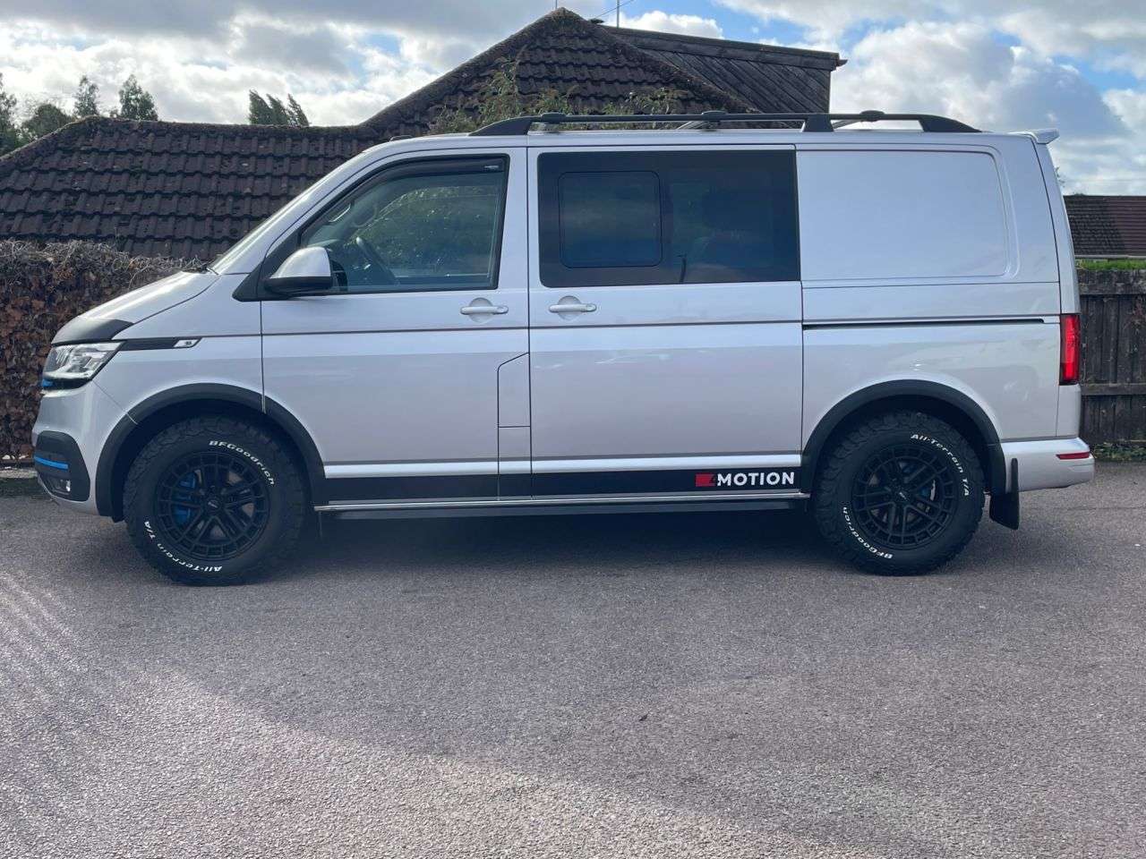 2021 VOLKSWAGEN TRANSPORTER T32 TDI KOMBI HIGHLINE 4 MOTION 2021 VOLKSWAGEN TRANSPORTER T32 TDI KOMBI HIGHLINE 4 MOTION