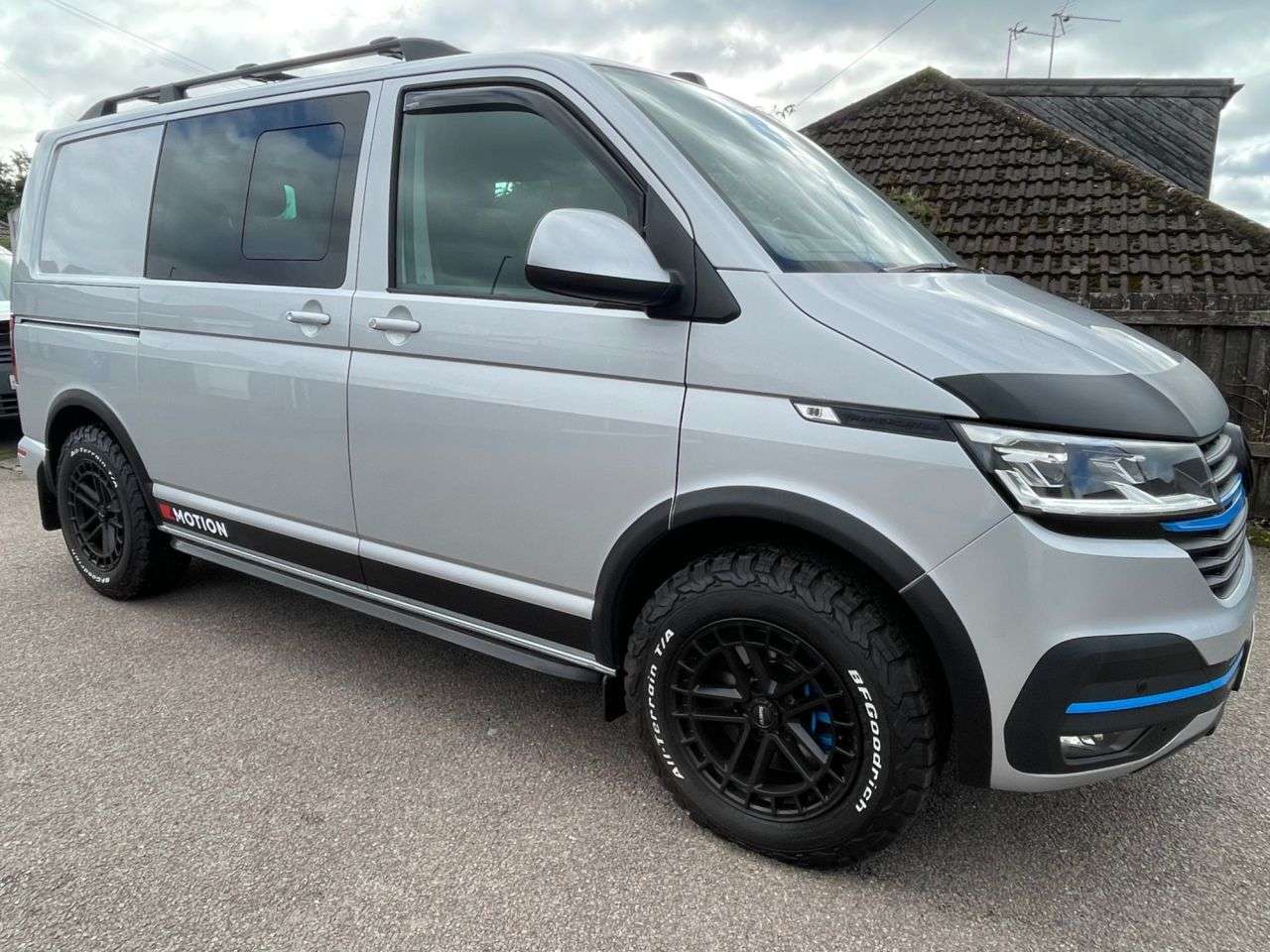 2021 VOLKSWAGEN TRANSPORTER T32 TDI KOMBI HIGHLINE 4 MOTION 2021 VOLKSWAGEN TRANSPORTER T32 TDI KOMBI HIGHLINE 4 MOTION