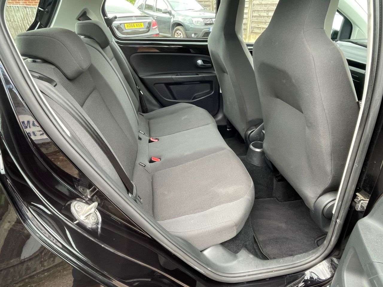 2014 VOLKSWAGEN UP! 2014 VOLKSWAGEN UP!