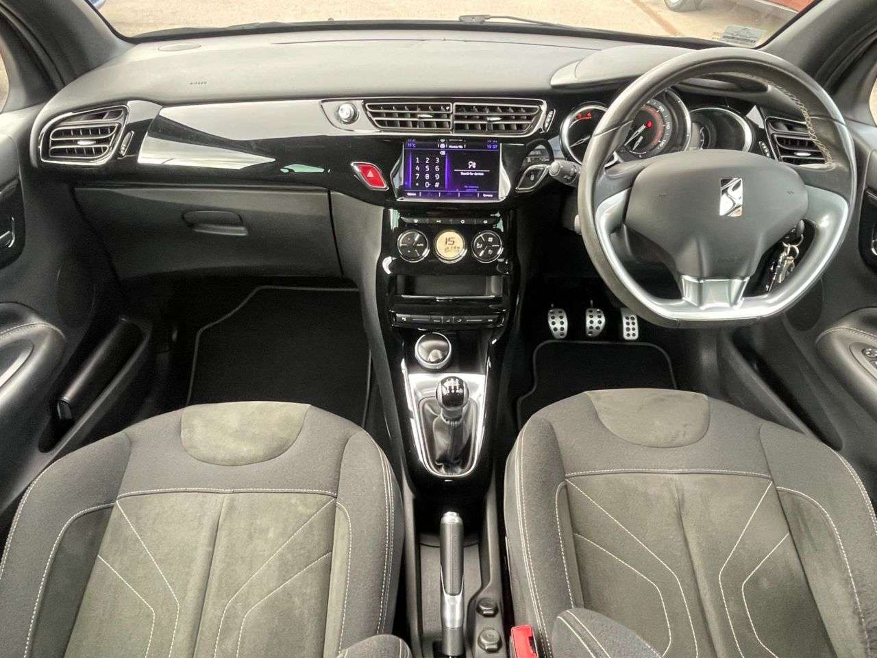 2016 DS AUTOMOBILES DS 3 2016 DS AUTOMOBILES DS 3