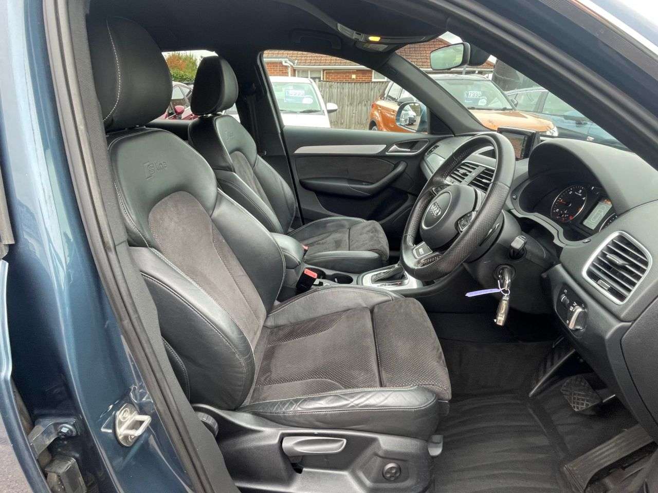 A 2016 AUDI Q3 2.0 TDI S line Plus SUV 5dr Diesel S Tronic quattro Euro 6 (s/s) (184 ps) A 2016 AUDI Q3 2.0 TDI S line Plus SUV 5dr Diesel S Tronic quattro Euro 6 (s/s) (184 ps)