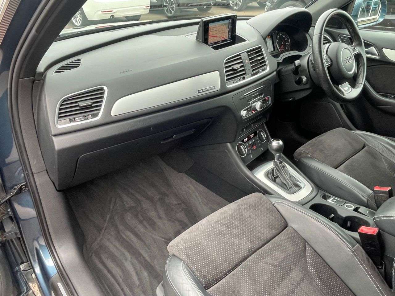 2016 AUDI Q3 2016 AUDI Q3