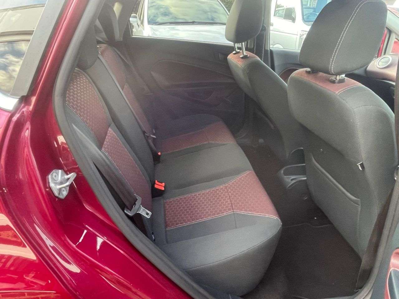 2010 FORD FIESTA 2010 FORD FIESTA