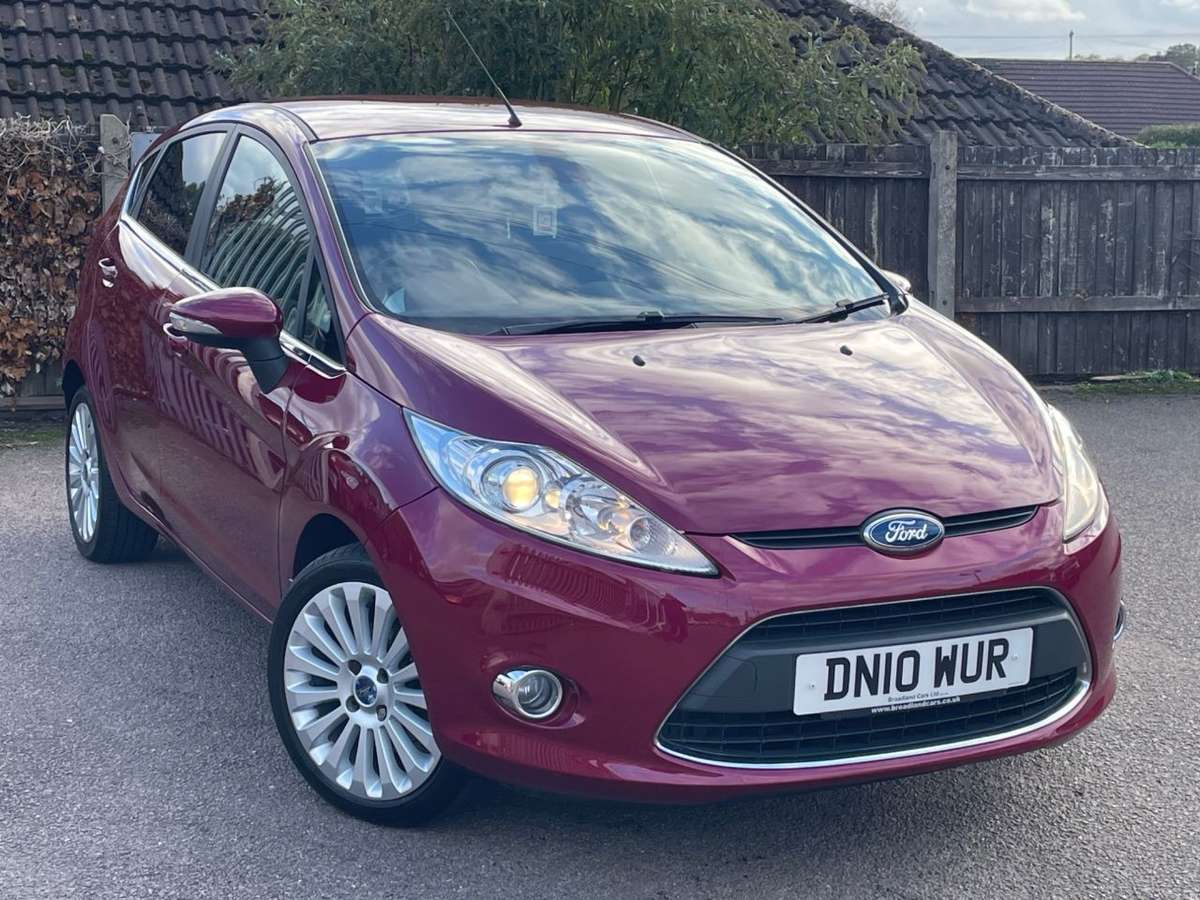 Check out this Ford Fiesta 2010 Petrol Manual
