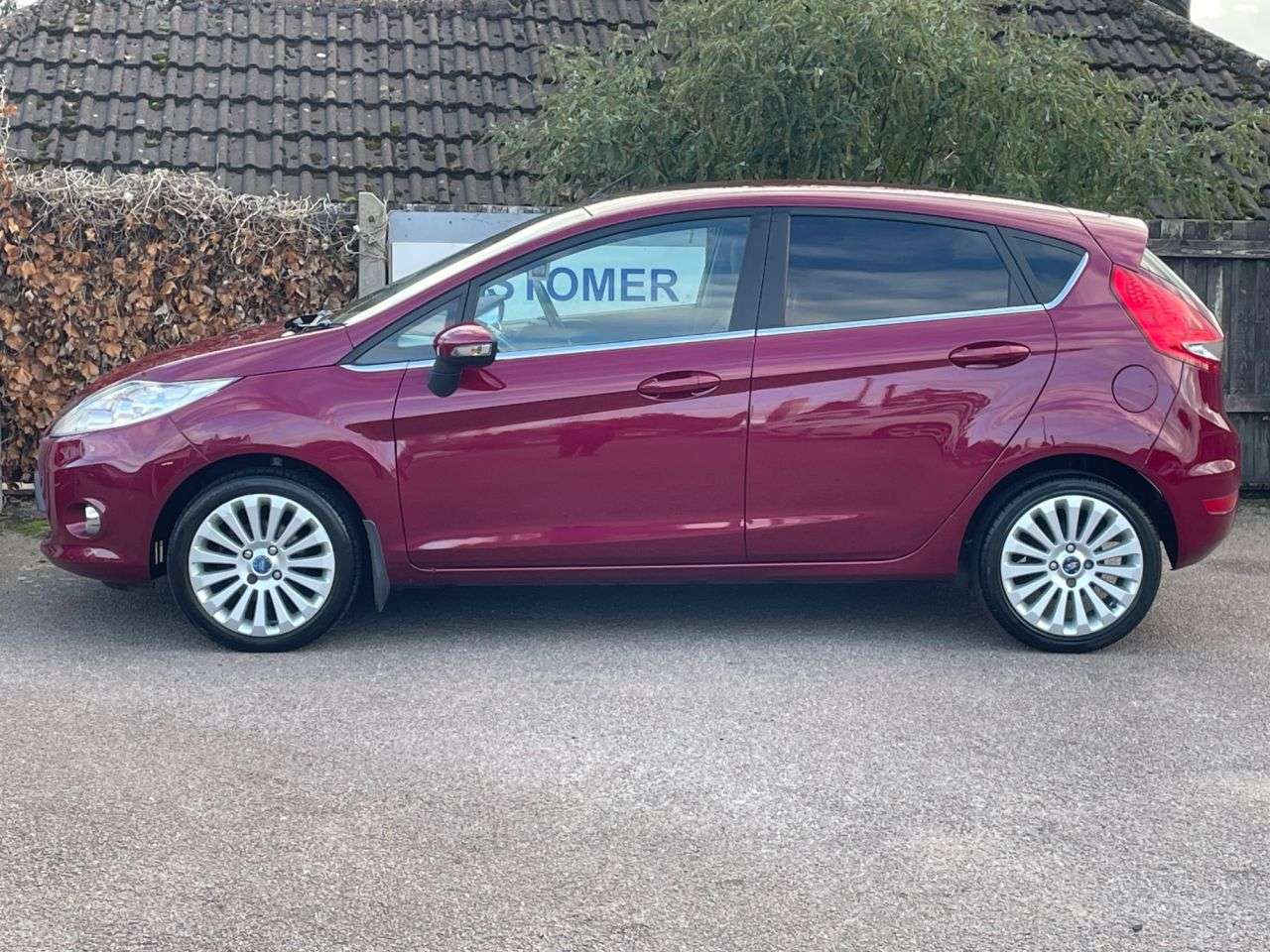 2010 FORD FIESTA 2010 FORD FIESTA