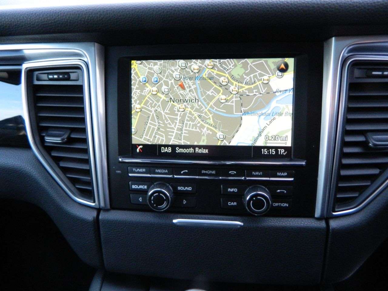 2014 PORSCHE MACAN 2014 PORSCHE MACAN