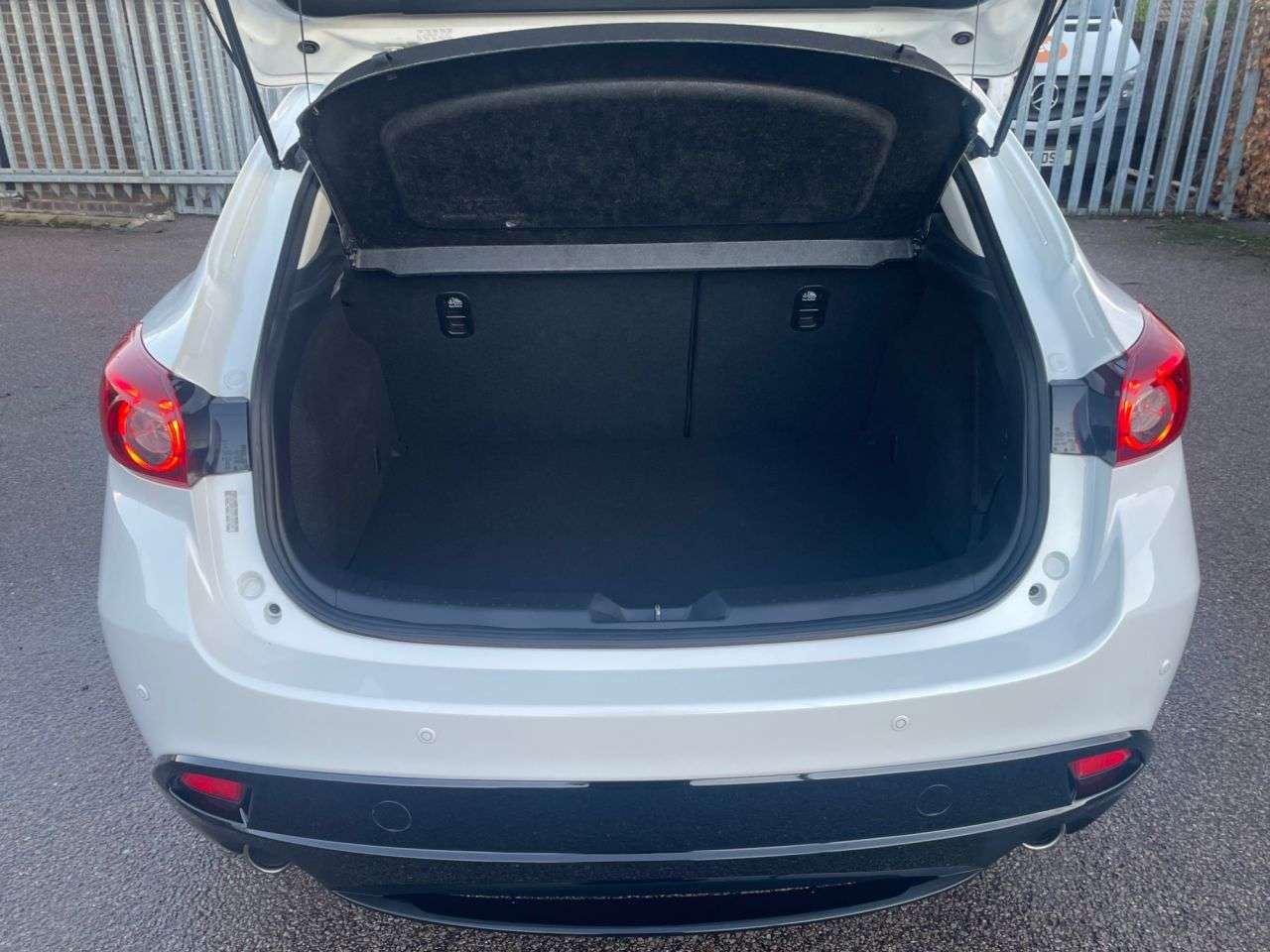 2016 MAZDA MAZDA3 2016 MAZDA MAZDA3