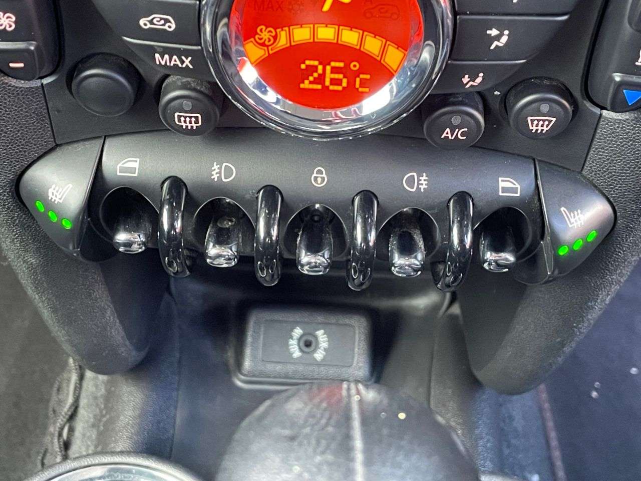 2014 MINI CLUBMAN 2014 MINI CLUBMAN