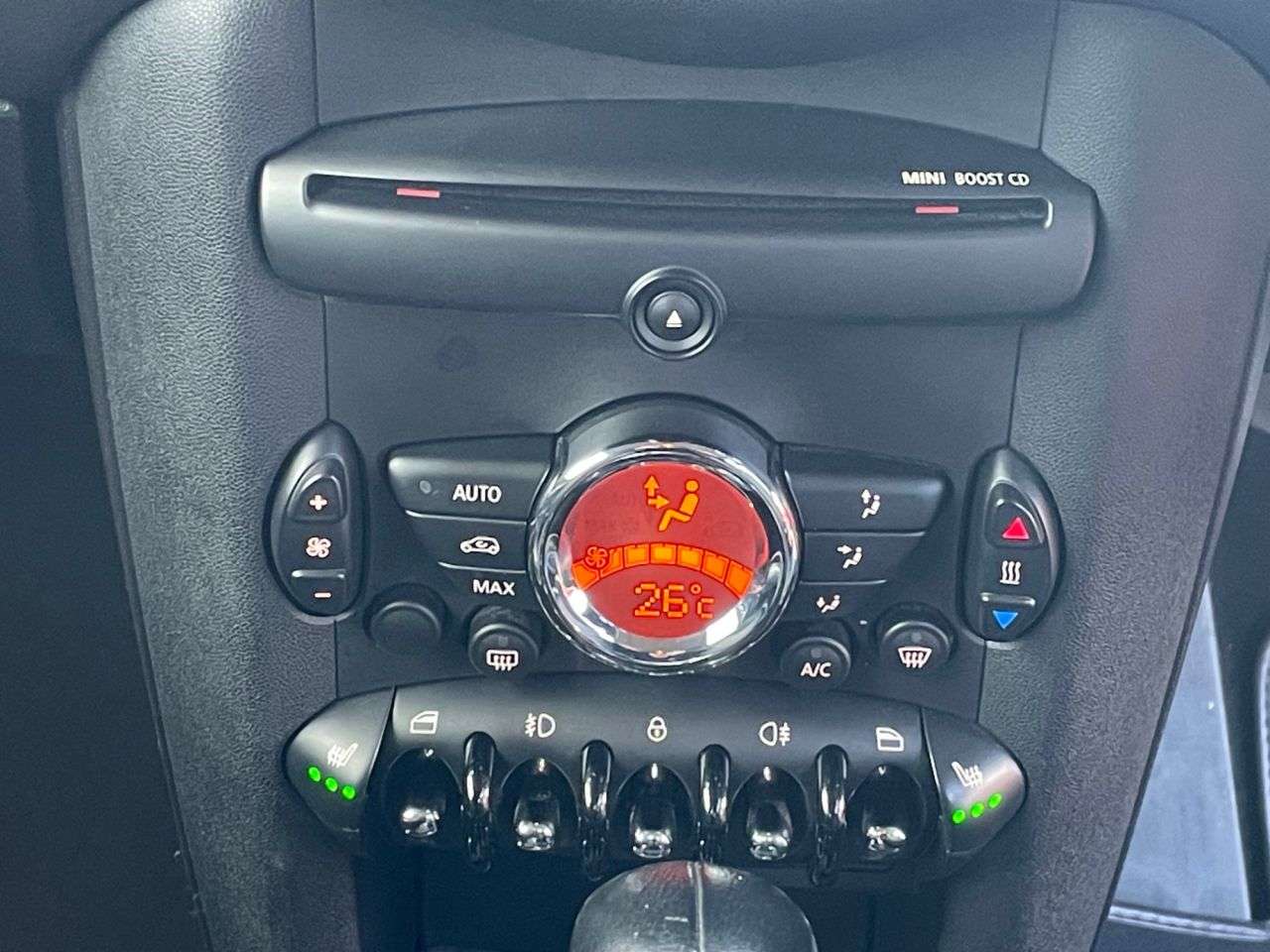 2014 MINI CLUBMAN 2014 MINI CLUBMAN