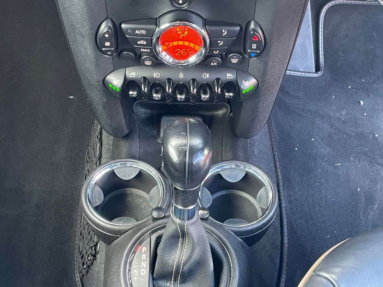 2014 MINI CLUBMAN 2014 MINI CLUBMAN