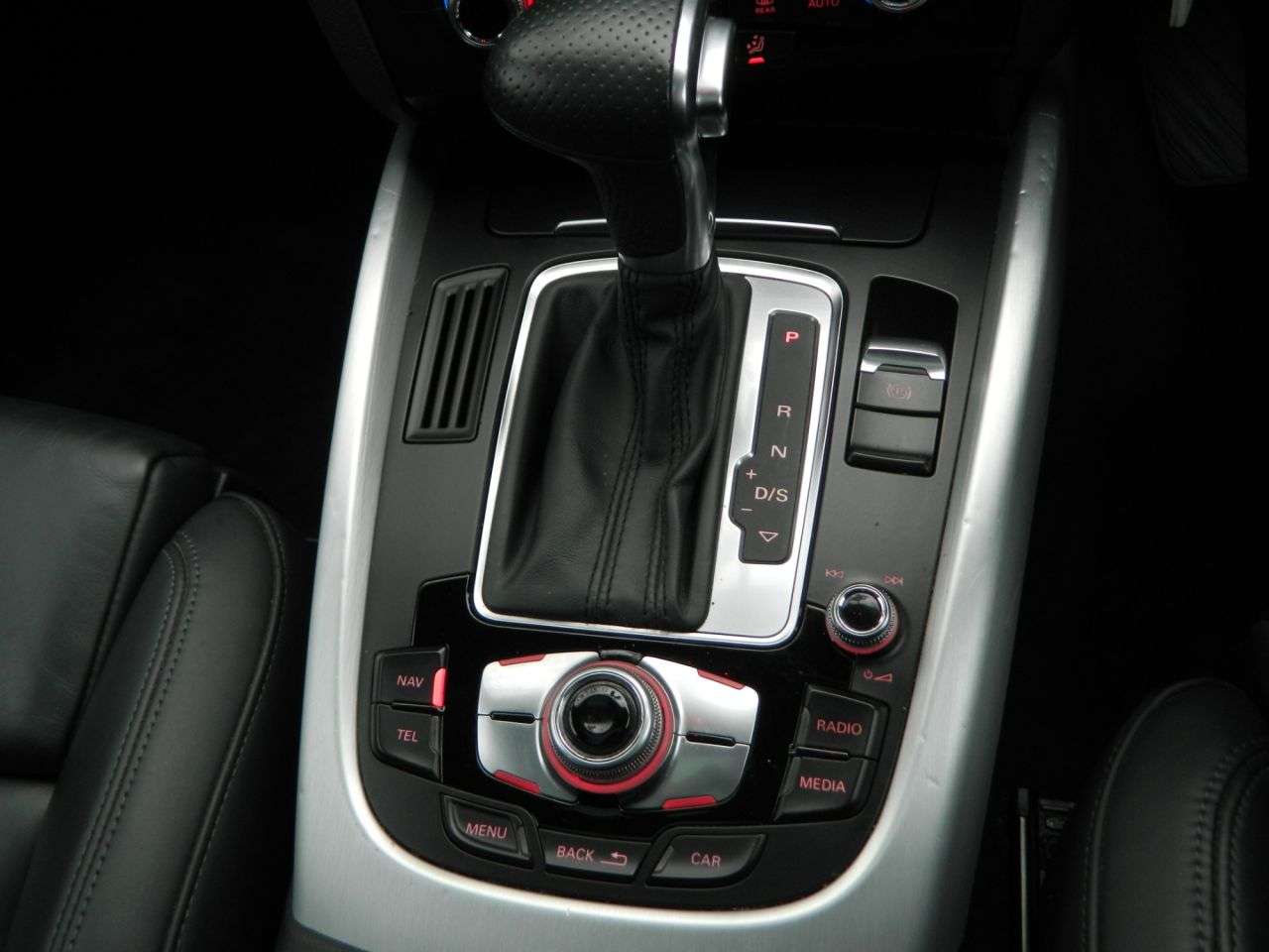 2016 AUDI Q5 2016 AUDI Q5