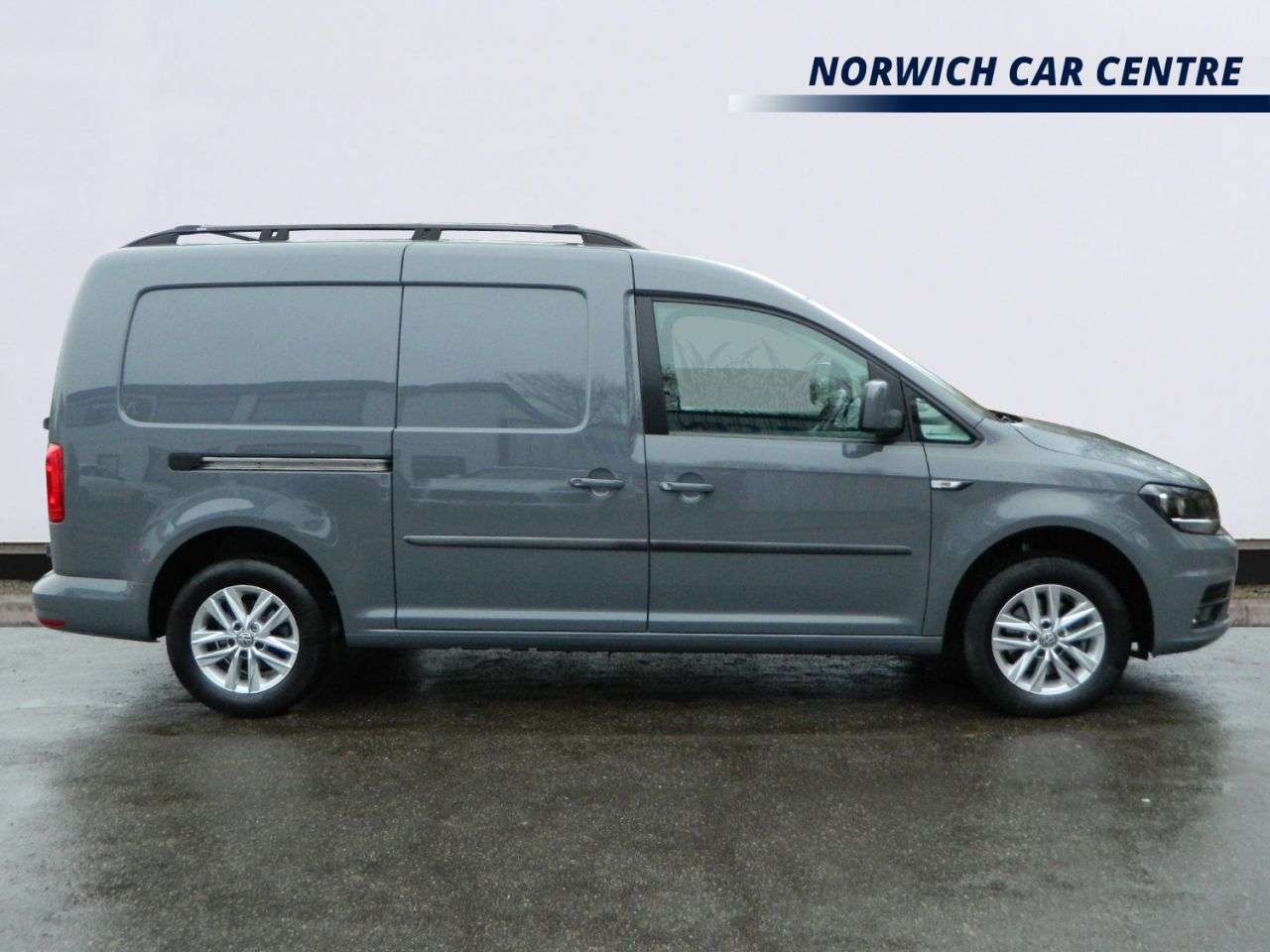 A 2018 VOLKSWAGEN CADDY MAXI 2.0 TDI C20 Highline Panel Van 6dr Diesel DSG LWB Euro 6 (s/s) (102 ps) NO A 2018 VOLKSWAGEN CADDY MAXI 2.0 TDI C20 Highline Panel Van 6dr Diesel DSG LWB Euro 6 (s/s) (102 ps) NO