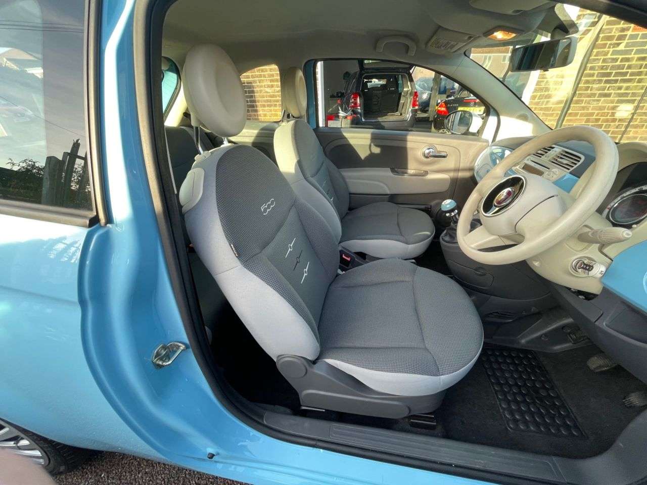 2014 FIAT 500 2014 FIAT 500