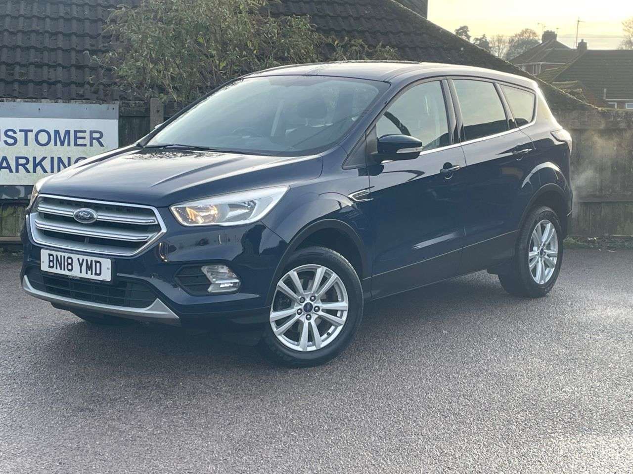 A 2018 FORD KUGA 1.5T EcoBoost Zetec SUV 5dr Petrol Manual Euro 6 (s/s) (120 ps) A 2018 FORD KUGA 1.5T EcoBoost Zetec SUV 5dr Petrol Manual Euro 6 (s/s) (120 ps)