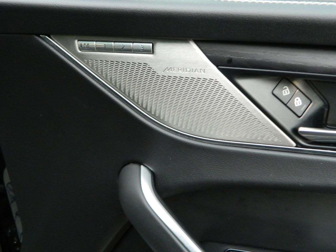 2021 JAGUAR F-PACE 2021 JAGUAR F-PACE