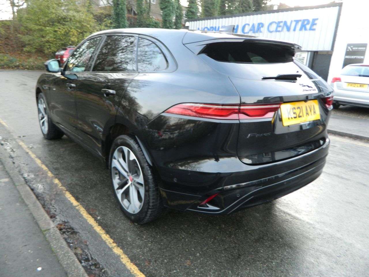 A 2021 JAGUAR F-PACE 2.0 D200 MHEV R-Dynamic HSE SUV 5dr Diesel Auto AWD Euro 6 (s/s) (204 ps) S A 2021 JAGUAR F-PACE 2.0 D200 MHEV R-Dynamic HSE SUV 5dr Diesel Auto AWD Euro 6 (s/s) (204 ps) S