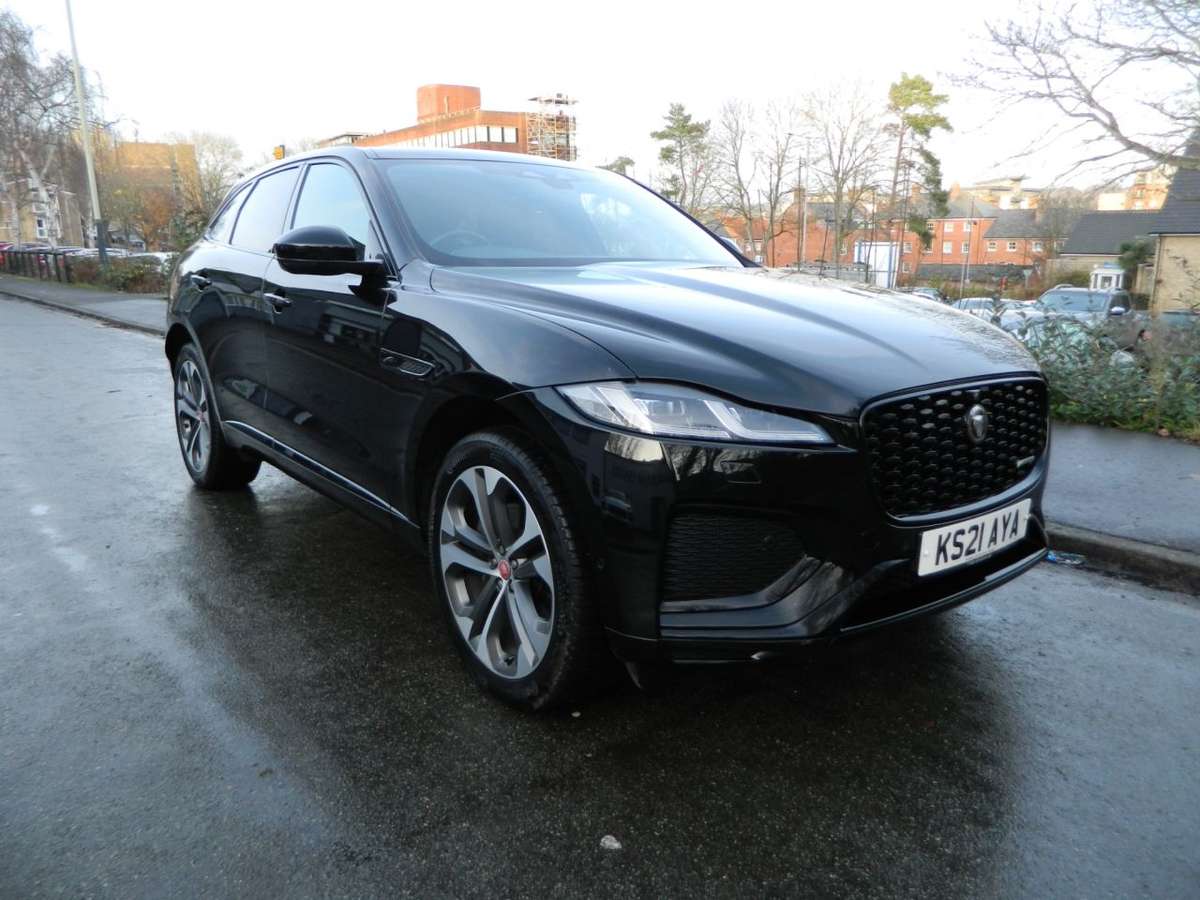 Check out this Jaguar F-pace 2021 Diesel Automatic