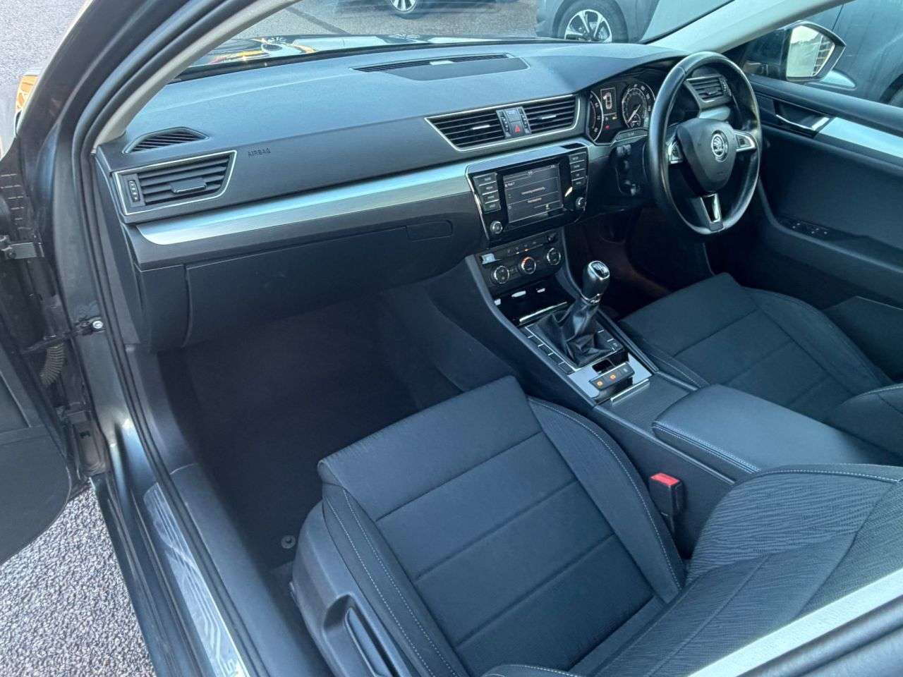 2016 SKODA SUPERB 2016 SKODA SUPERB