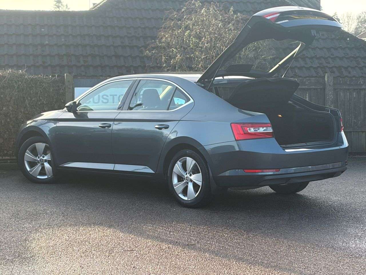 2016 SKODA SUPERB 2016 SKODA SUPERB