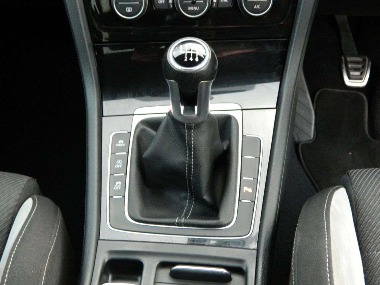 2016 VOLKSWAGEN GOLF 2016 VOLKSWAGEN GOLF