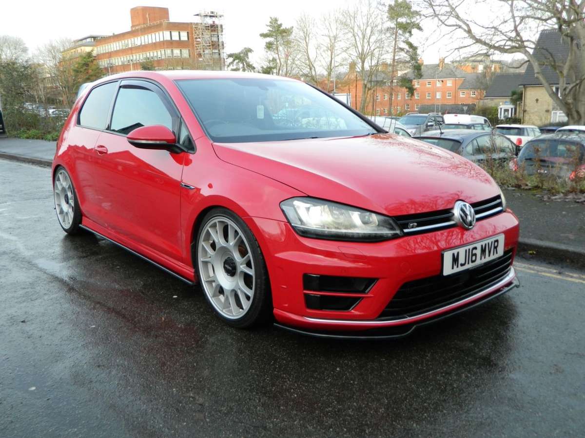 Check out this Volkswagen Golf 2016 Petrol Manual