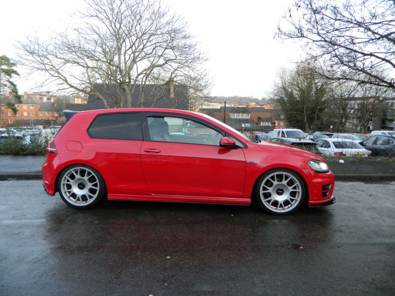 A 2016 VOLKSWAGEN GOLF 2.0 TSI BlueMotion Tech R Hatchback 3dr Petrol Manual 4Motion Euro 6 (s/s) A 2016 VOLKSWAGEN GOLF 2.0 TSI BlueMotion Tech R Hatchback 3dr Petrol Manual 4Motion Euro 6 (s/s)