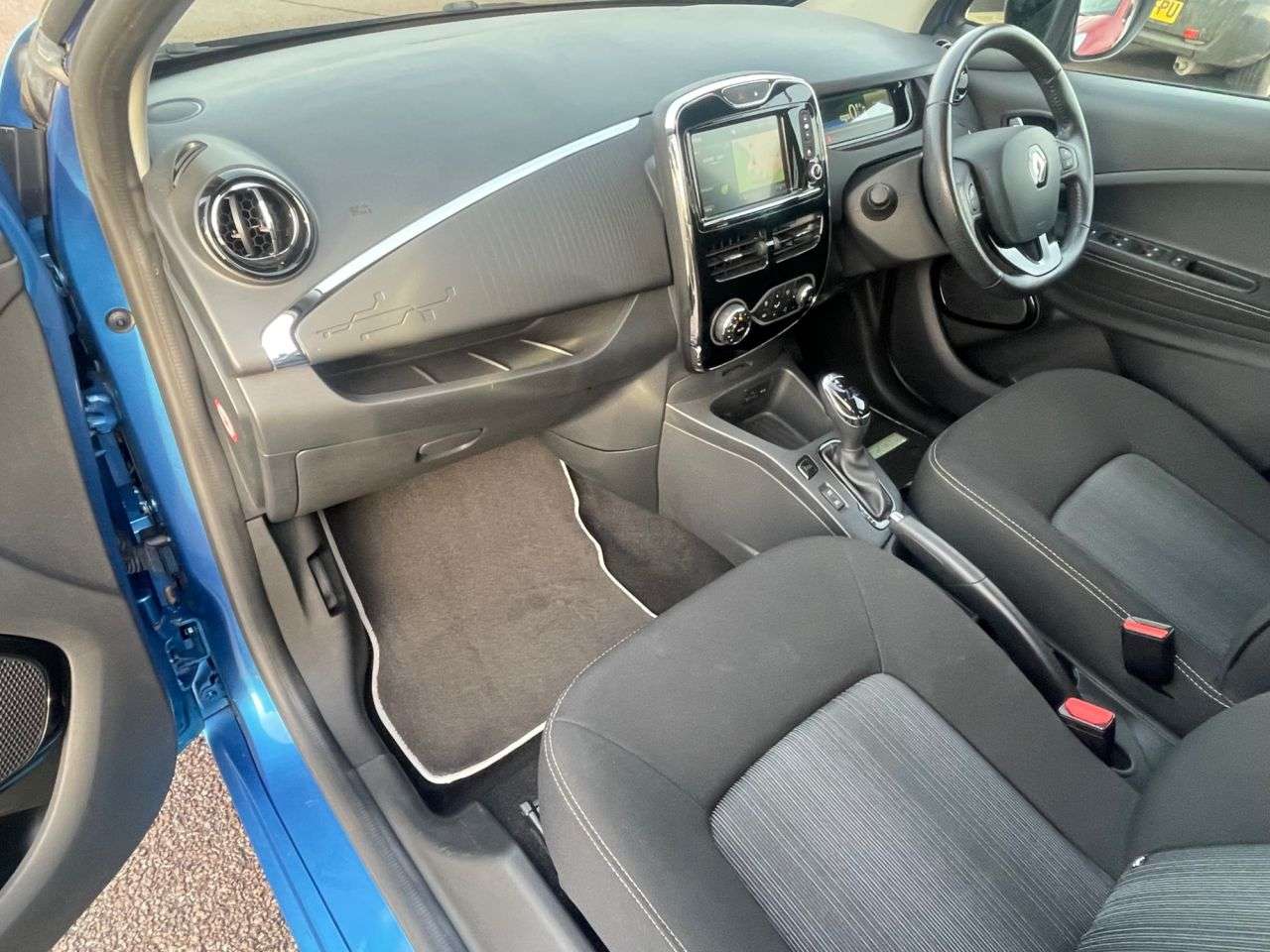 2019 RENAULT ZOE 2019 RENAULT ZOE