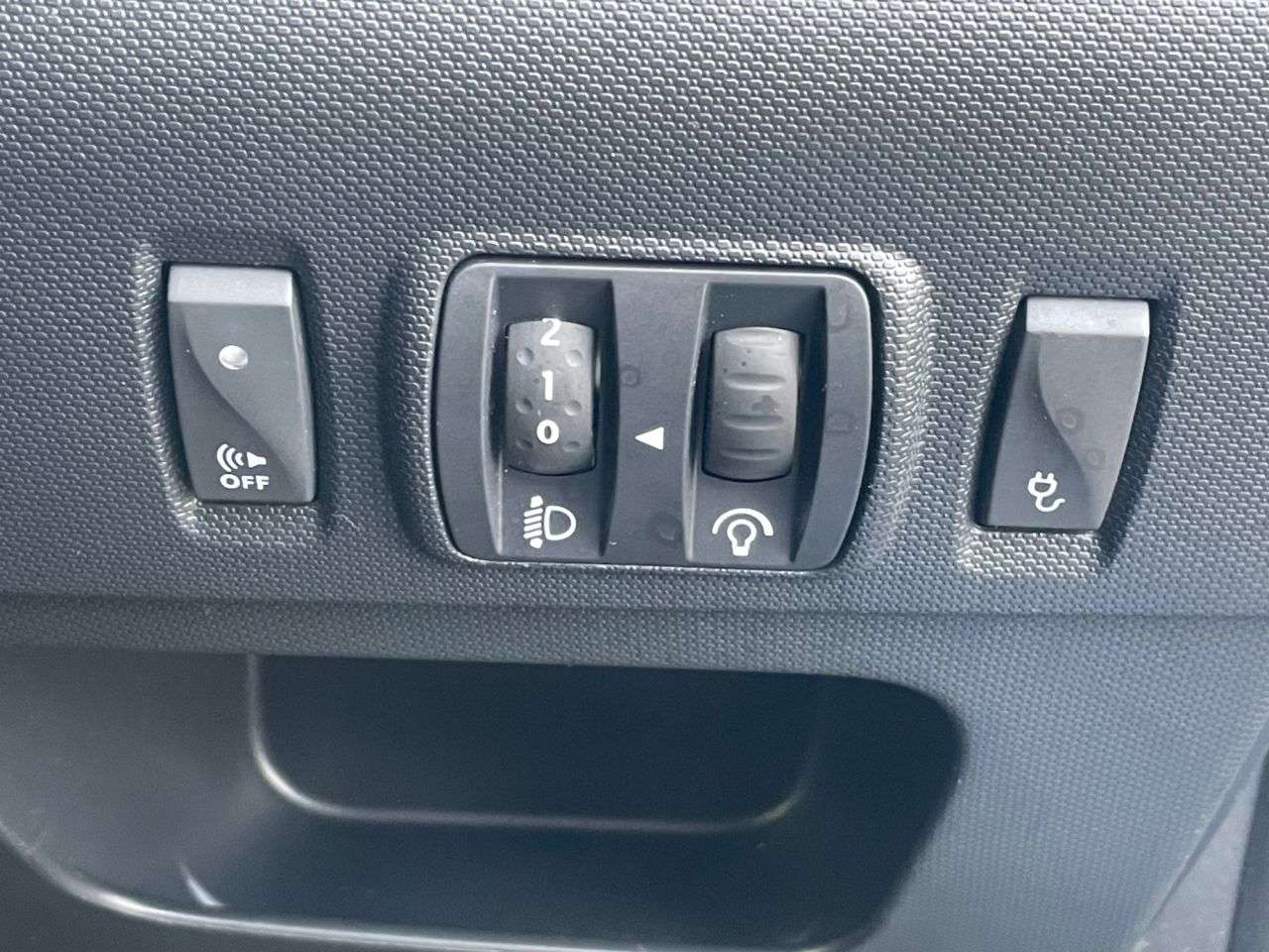 2019 RENAULT ZOE 2019 RENAULT ZOE