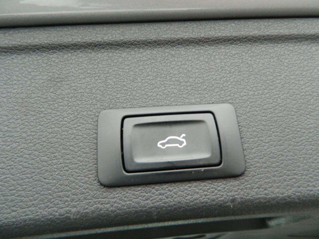 2016 AUDI A4 AVANT 2016 AUDI A4 AVANT