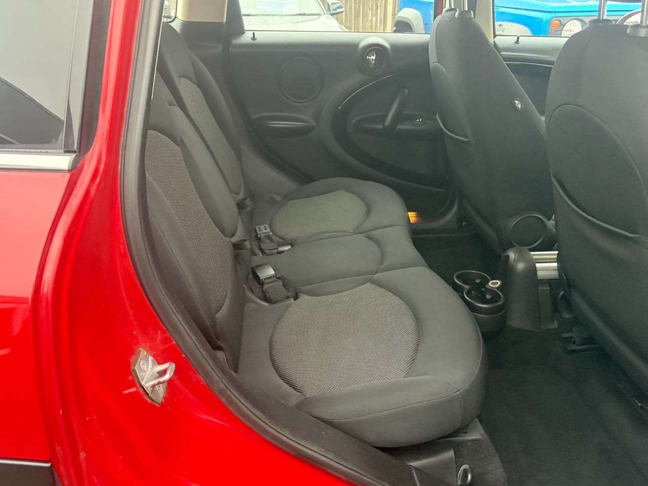 A 2013 MINI COUNTRYMAN 1.6 One SUV 5dr Petrol Manual Euro 6 (s/s) (98 ps) A 2013 MINI COUNTRYMAN 1.6 One SUV 5dr Petrol Manual Euro 6 (s/s) (98 ps)