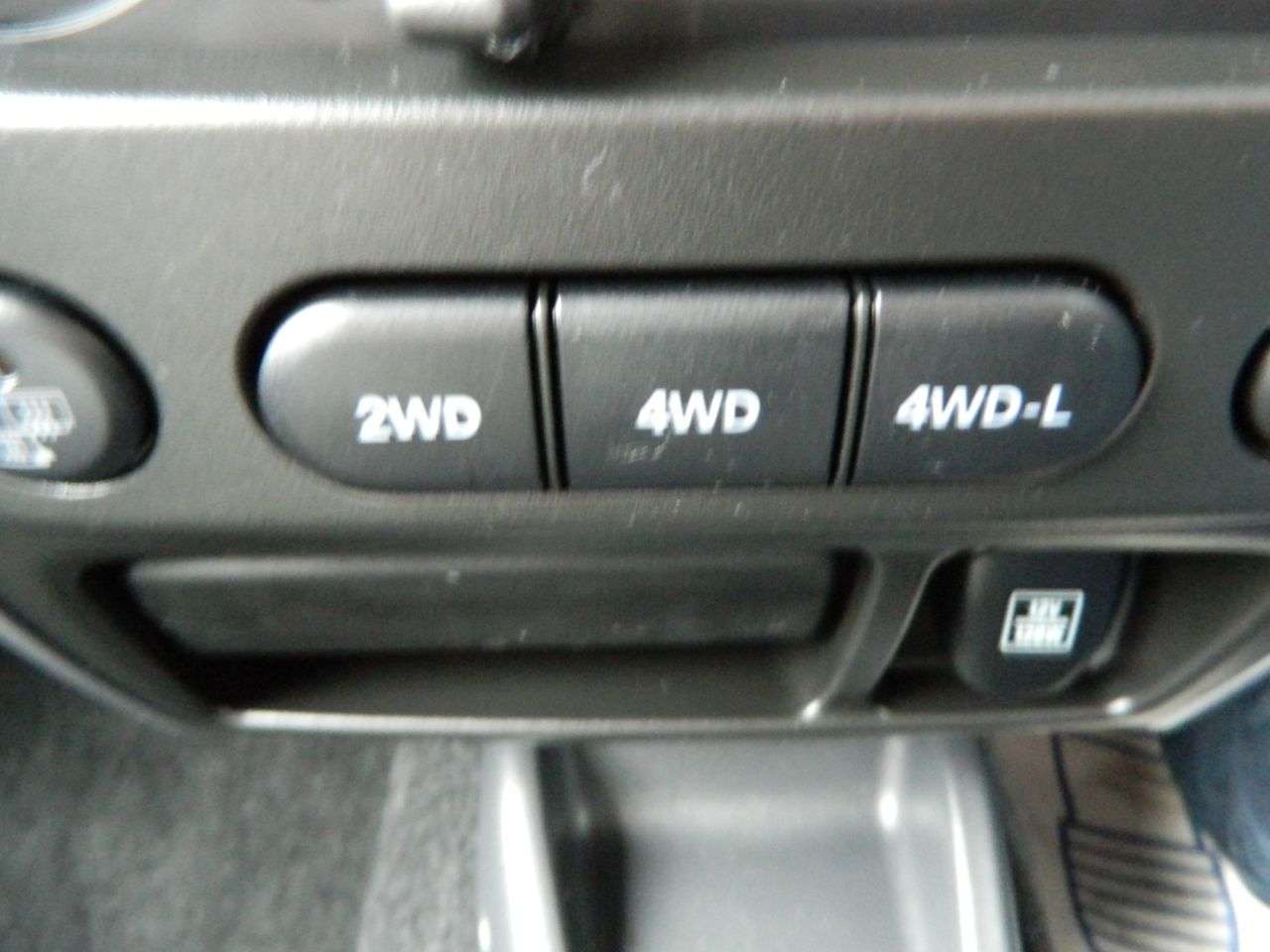 2010 SUZUKI JIMNY 2010 SUZUKI JIMNY