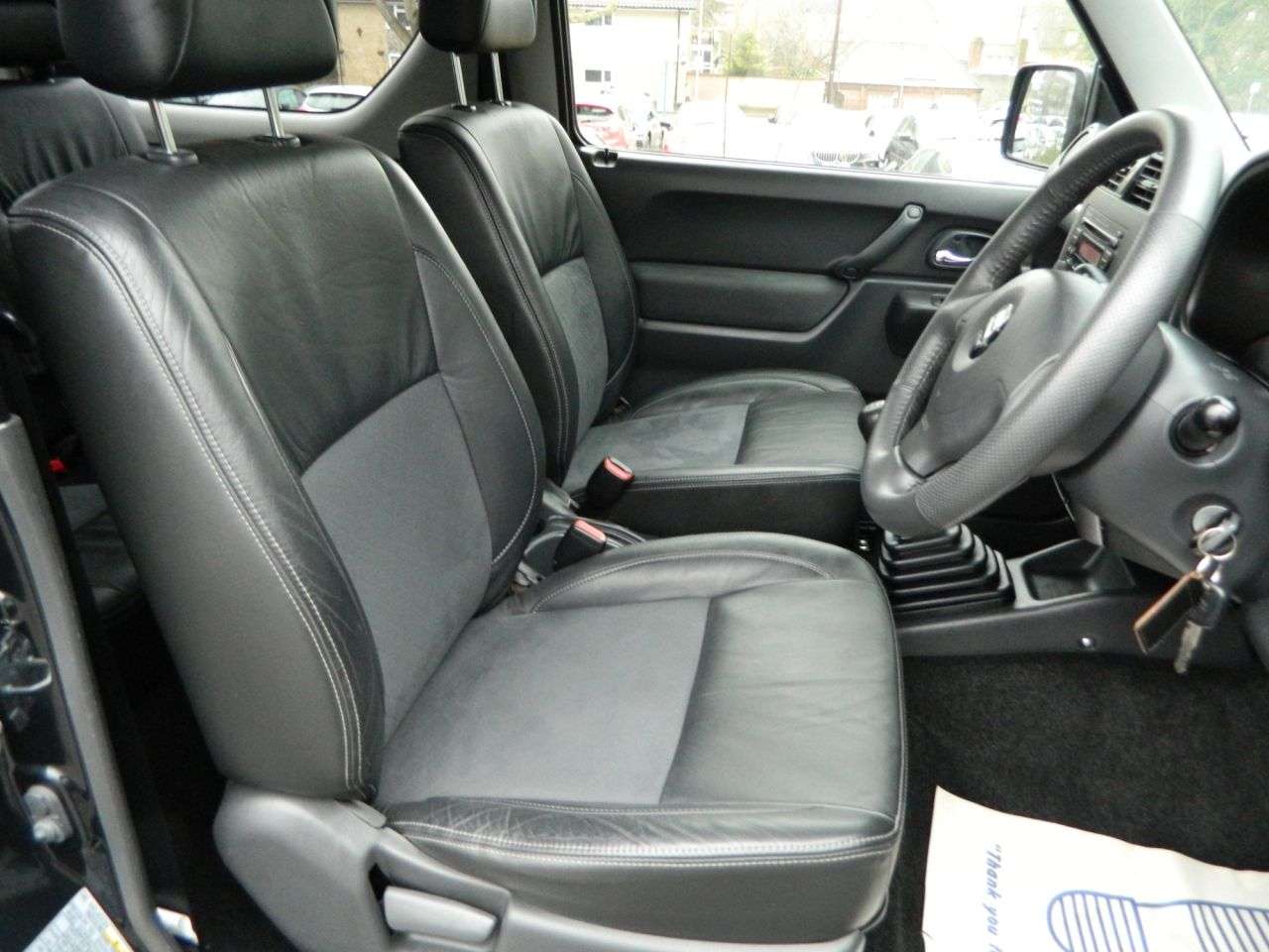 2010 SUZUKI JIMNY 2010 SUZUKI JIMNY