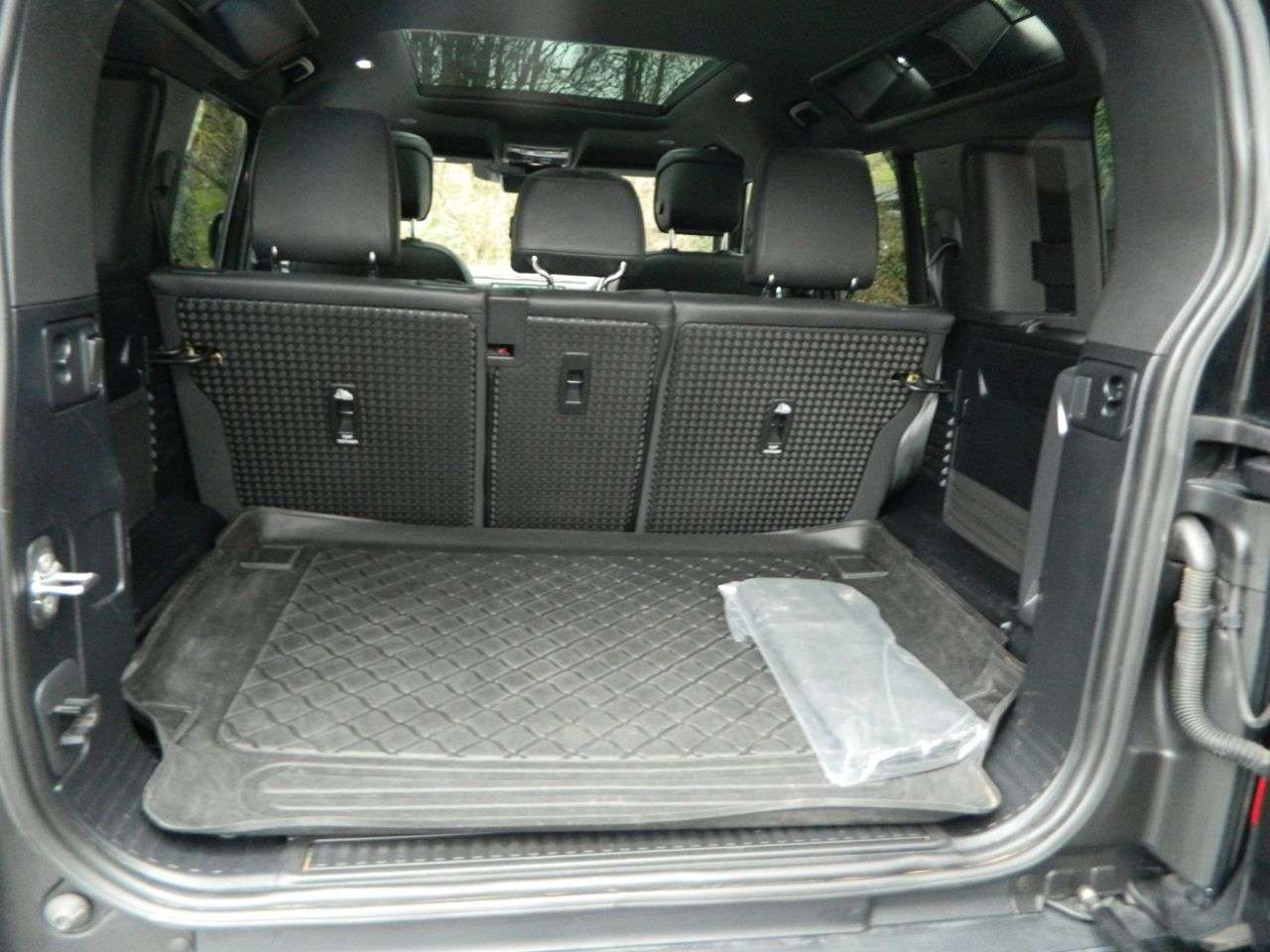 2023 LAND ROVER DEFENDER 2023 LAND ROVER DEFENDER