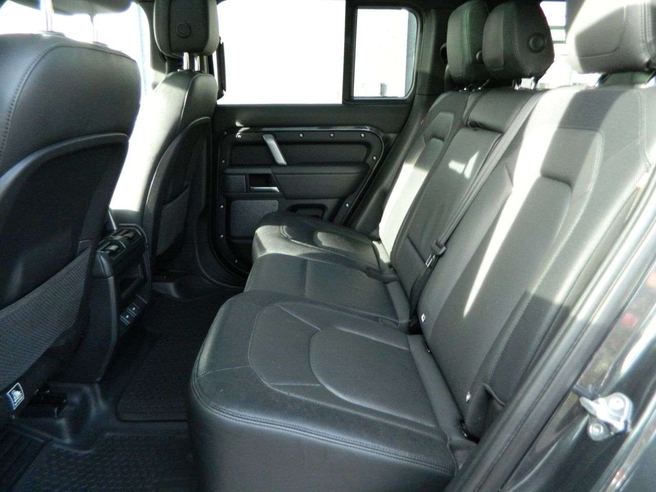 2023 LAND ROVER DEFENDER 2023 LAND ROVER DEFENDER