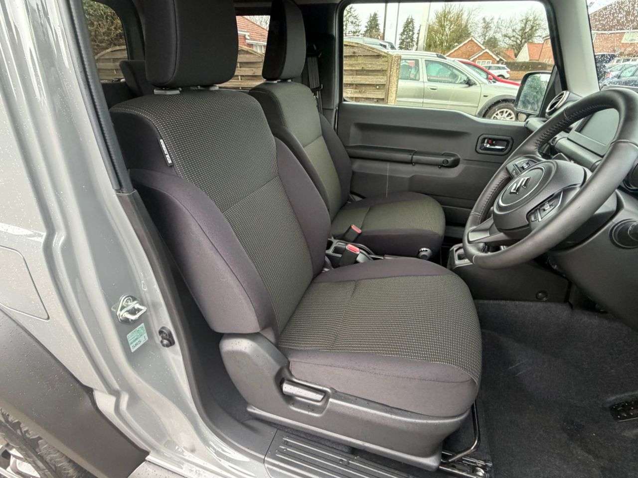 A 2025 SUZUKI JIMNY 1.5 SZ5 4x4 A 2025 SUZUKI JIMNY 1.5 SZ5 4x4