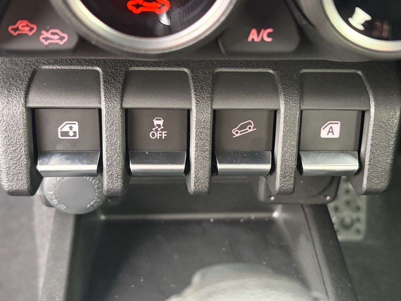 2025 SUZUKI JIMNY 2025 SUZUKI JIMNY