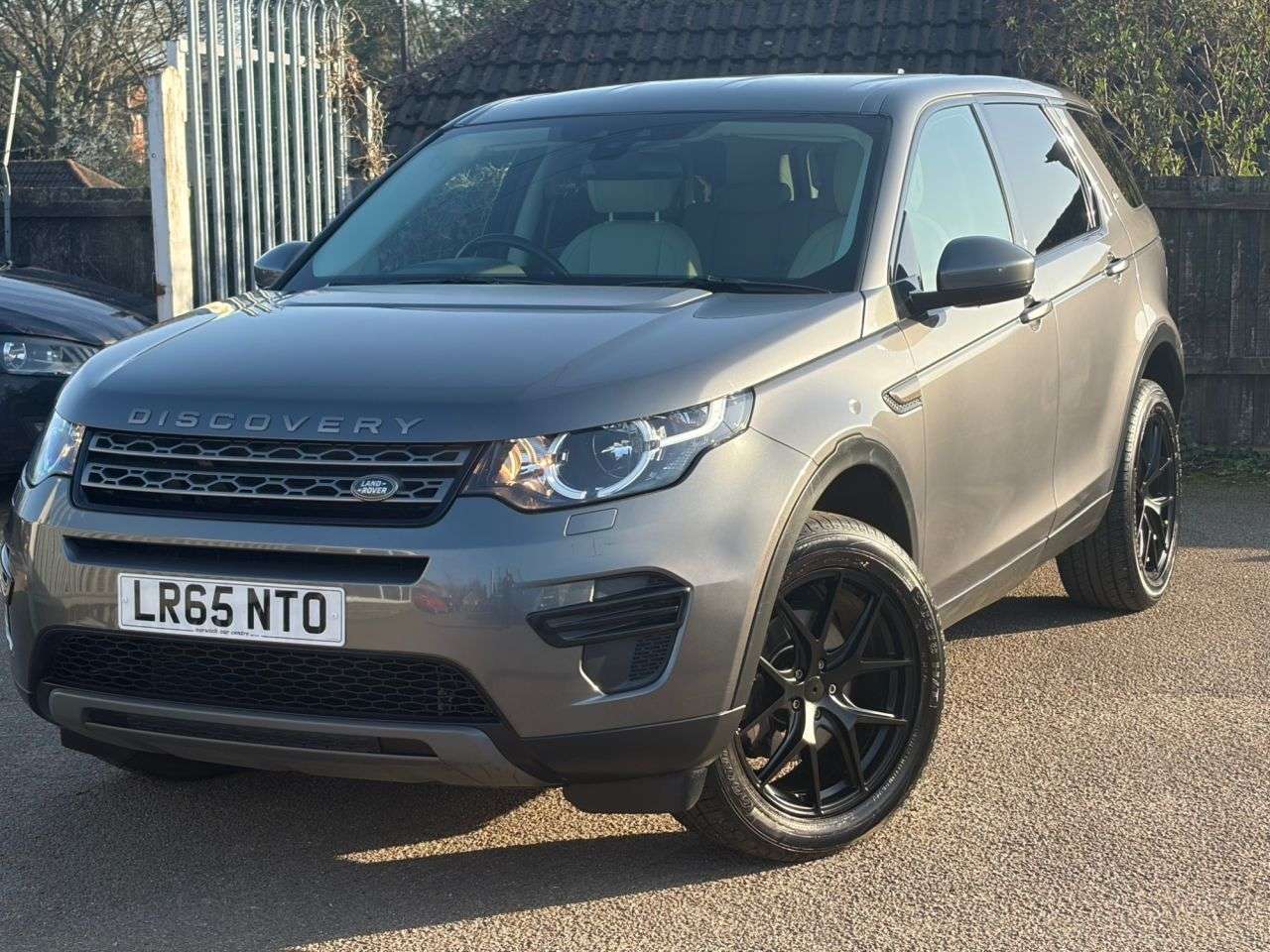 2015 LAND ROVER DISCOVERY SPORT 2015 LAND ROVER DISCOVERY SPORT