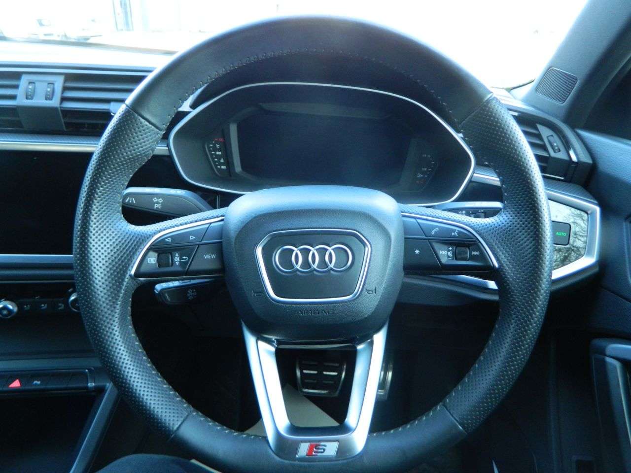 2019 AUDI Q3 2019 AUDI Q3