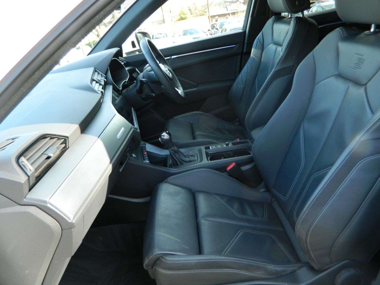 2019 AUDI Q3 2019 AUDI Q3