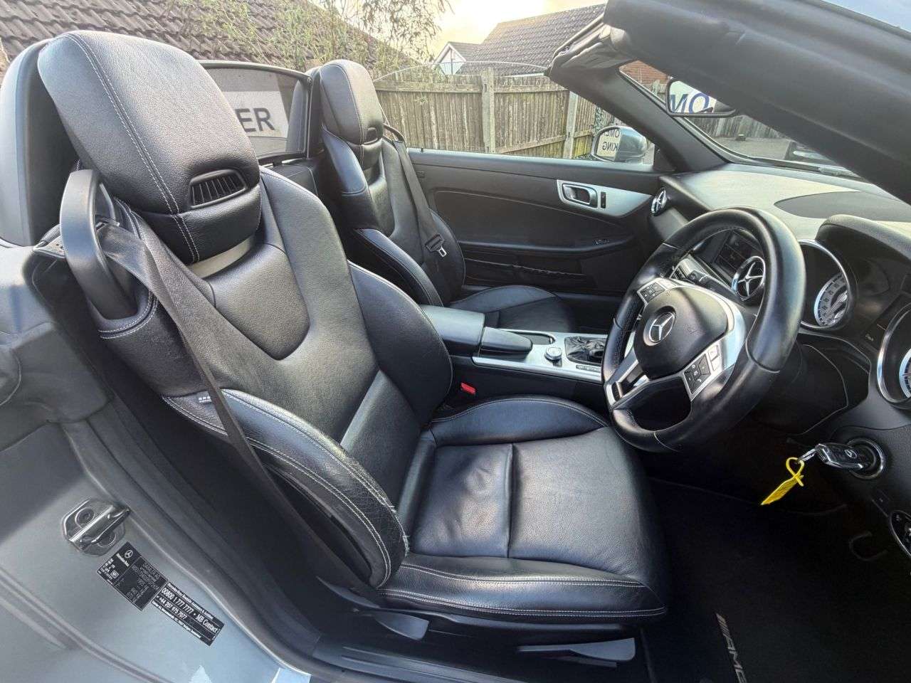 A 2013 MERCEDES-BENZ SLK 2.1 SLK250 CDI BlueEfficiency AMG Sport Convertible 2dr Diesel G-Tronic+ Eu A 2013 MERCEDES-BENZ SLK 2.1 SLK250 CDI BlueEfficiency AMG Sport Convertible 2dr Diesel G-Tronic+ Eu