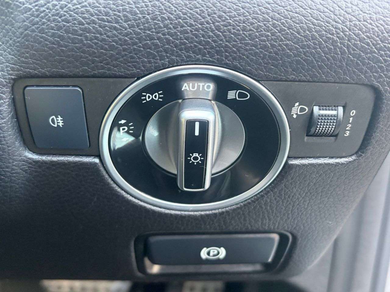 2013 MERCEDES-BENZ SLK 2013 MERCEDES-BENZ SLK