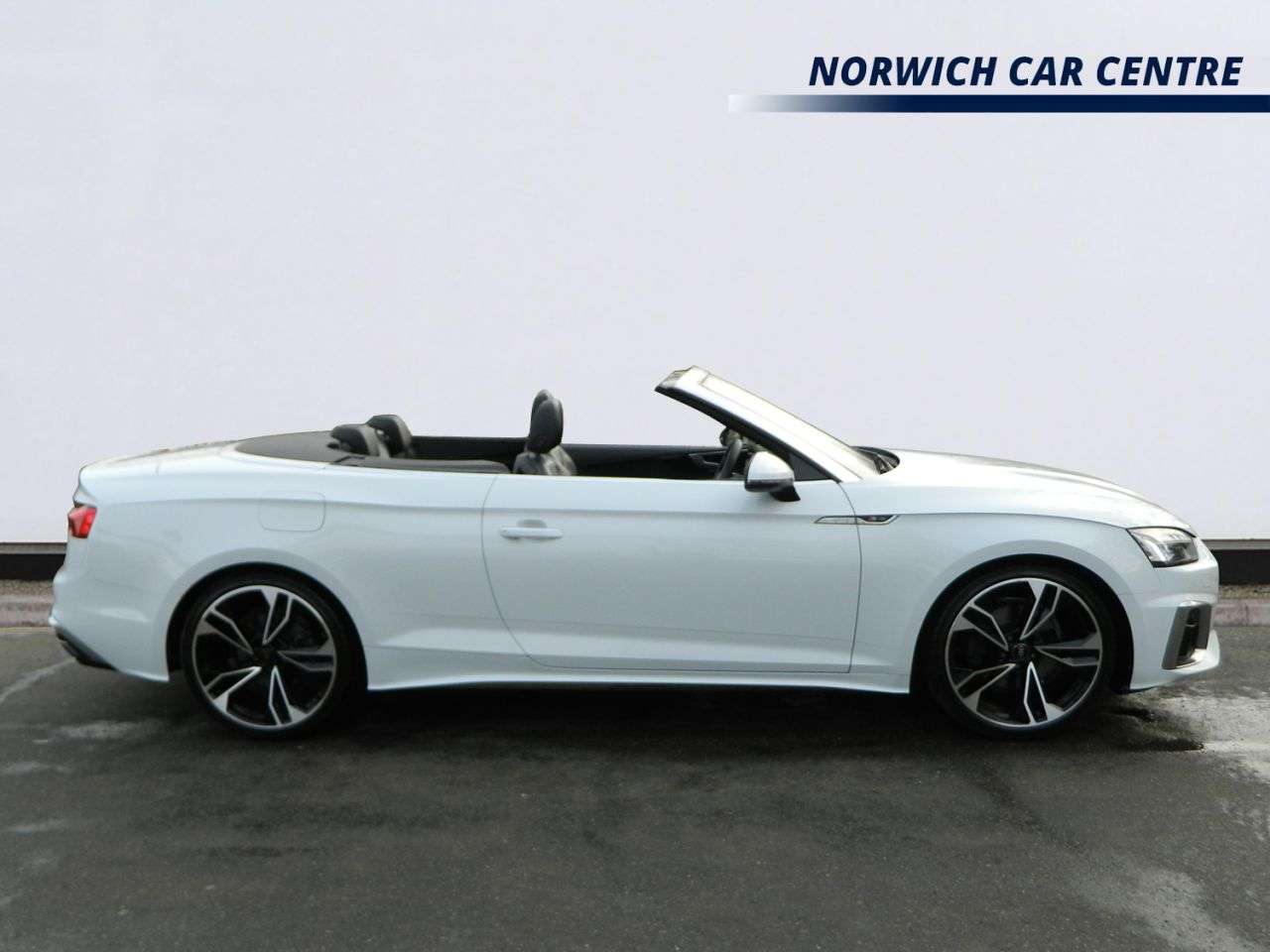 A 2020 AUDI A5 CABRIOLET 2.0 TFSI 40 Edition 1 Convertible 2dr Petrol S Tronic Euro 6 (s/s) (190 ps) A 2020 AUDI A5 CABRIOLET 2.0 TFSI 40 Edition 1 Convertible 2dr Petrol S Tronic Euro 6 (s/s) (190 ps)