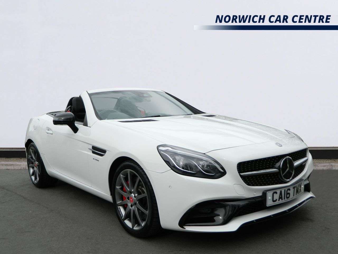 A 2016 MERCEDES-BENZ SLC 3.0 SLC43 V6 AMG Convertible 2dr Petrol G-Tronic Euro 6 (s/s) (367 ps) REVE A 2016 MERCEDES-BENZ SLC 3.0 SLC43 V6 AMG Convertible 2dr Petrol G-Tronic Euro 6 (s/s) (367 ps) REVE