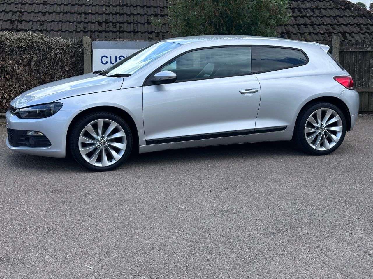 A 2012 VOLKSWAGEN SCIROCCO 2.0 TDI BlueMotion Tech GT Hatchback 3dr Diesel Manual Euro 5 (s/s) (140 ps A 2012 VOLKSWAGEN SCIROCCO 2.0 TDI BlueMotion Tech GT Hatchback 3dr Diesel Manual Euro 5 (s/s) (140 ps